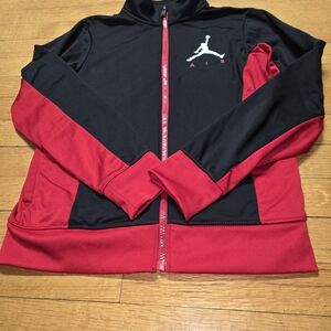 Jordan Air Black and Red Full-Zip Track Jacket Boys Size 10/12